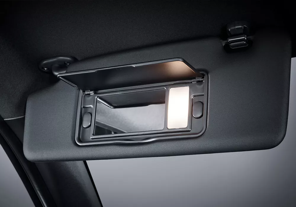 Sun Visor With Vanity Mirror & Lamp