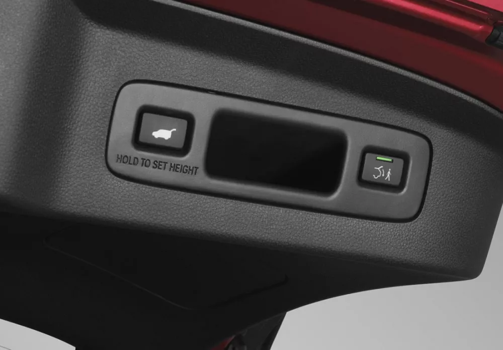 Hands-Free Access Power Tailgate with Walk-Away Close