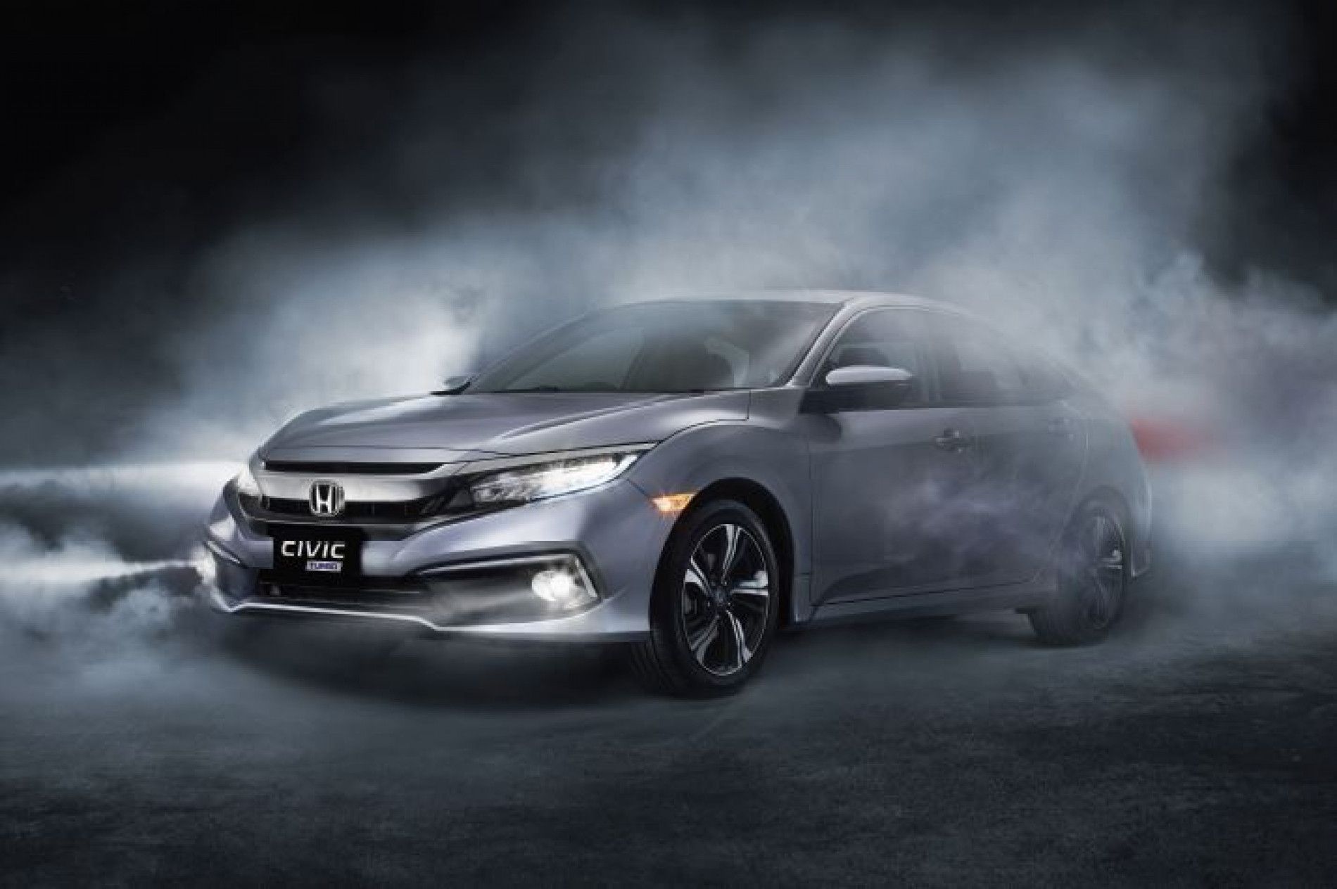 Mengenal Trio Honda Civic: Sedan, Hatchback & Type R. Apa Bedanya?