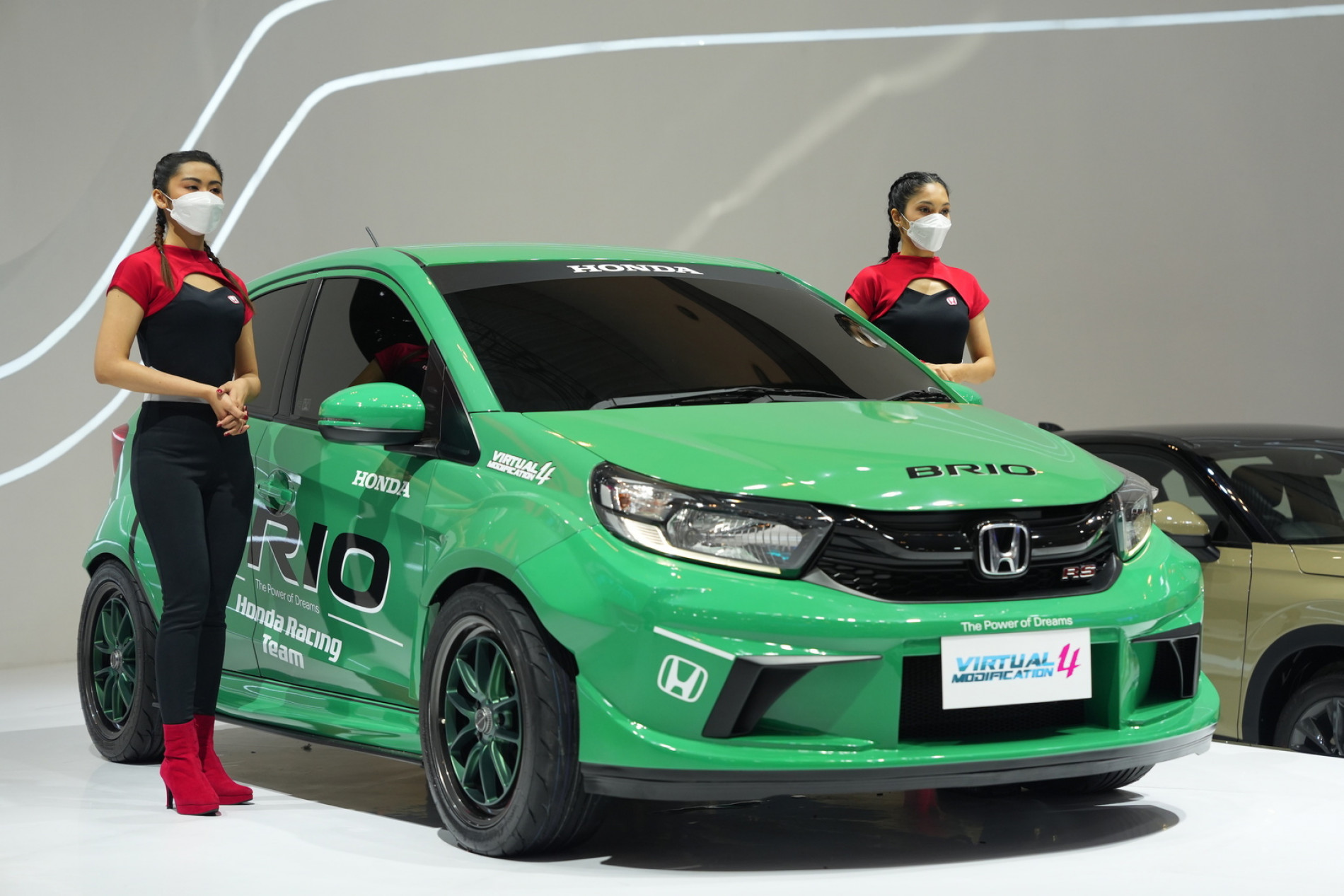 Pertama Kalinya, Honda Tampilkan Mobil Juara Ajang Honda Brio Virtual Modification #4